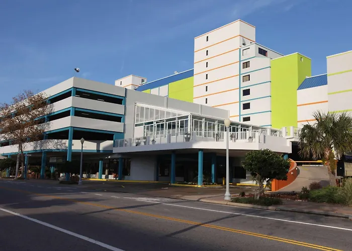 Dog friendly hotels Sandcastle Resort