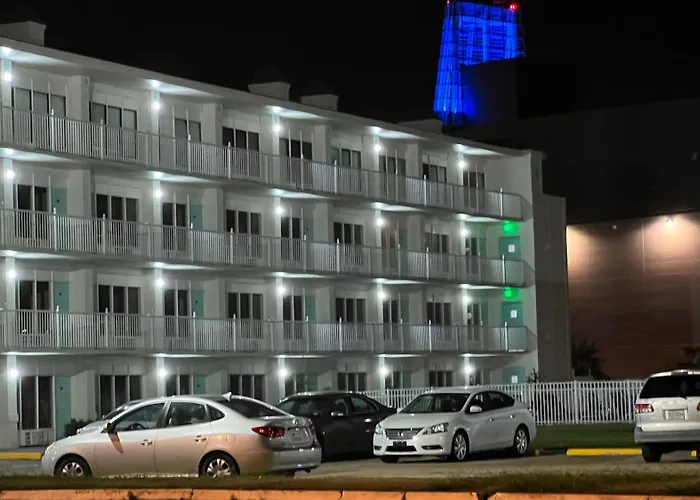 Ambassadors Inn & Suites